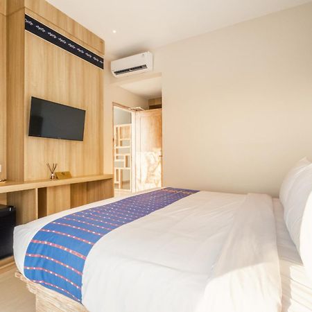 Dejavu 2.0 Hotel Bajo Komodo Labuan Bajo Kültér fotó
