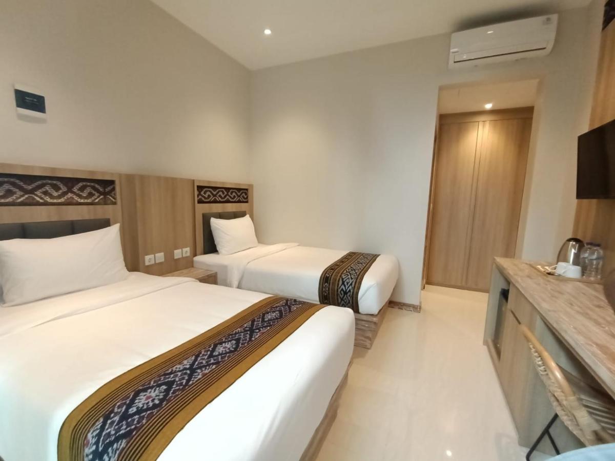 Dejavu 2.0 Hotel Bajo Komodo Labuan Bajo Kültér fotó