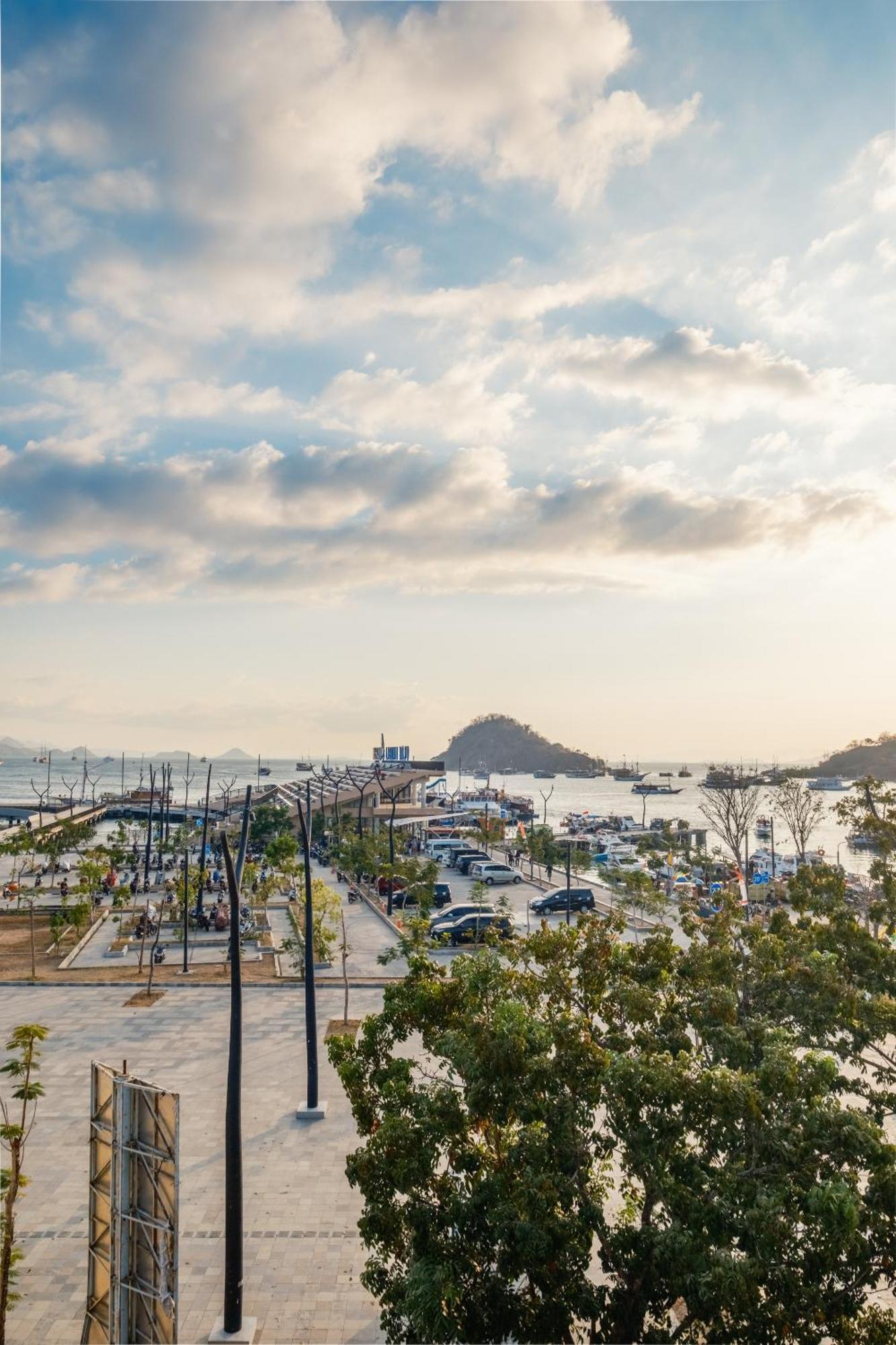 Dejavu 2.0 Hotel Bajo Komodo Labuan Bajo Kültér fotó