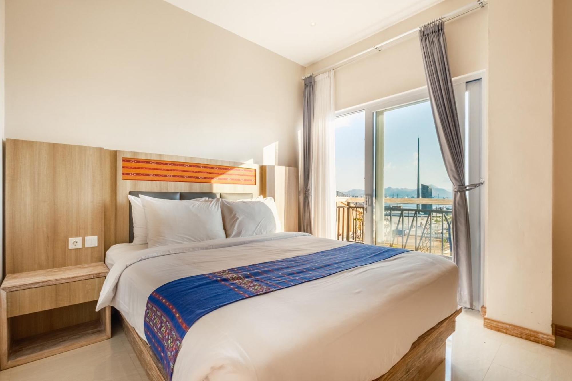 Dejavu 2.0 Hotel Bajo Komodo Labuan Bajo Kültér fotó