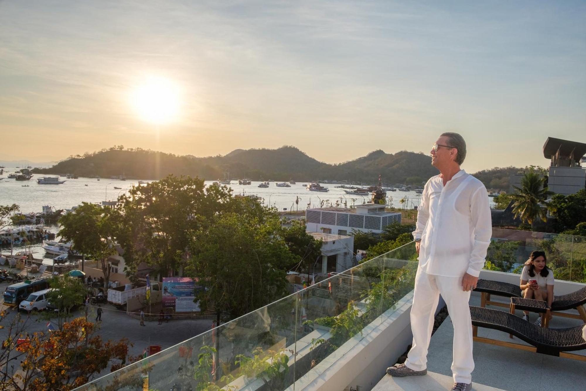 Dejavu 2.0 Hotel Bajo Komodo Labuan Bajo Kültér fotó